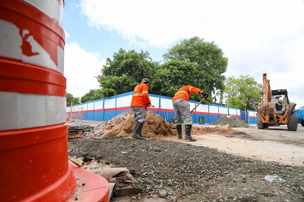 Camaçari retoma obras paralisadas e entrega praças, unidades de saúde e novas intervenções urbanas - 