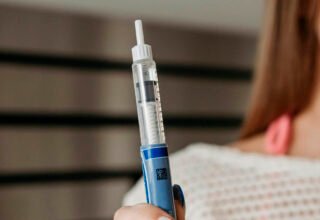 Após mortes no Brasil, uso de canetas emagrecedoras acende alerta para risco de pancreatite - 