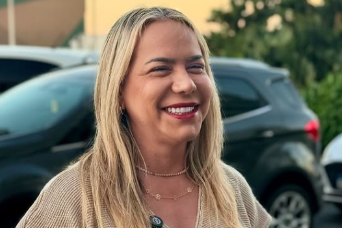 Débora Santana pede licença de 15 dias da Câmara após filho atropelar maratonista na Pituba - 