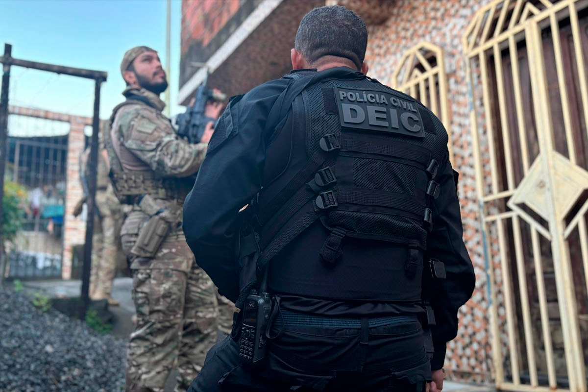 Operação Fio Condutor: trio é preso em Salvador com cobre roubado, pistola e munições pesadas - 