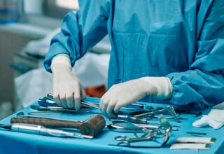 Médica baiana conquista na Justiça extensão da carência do Fies para concluir residência - 