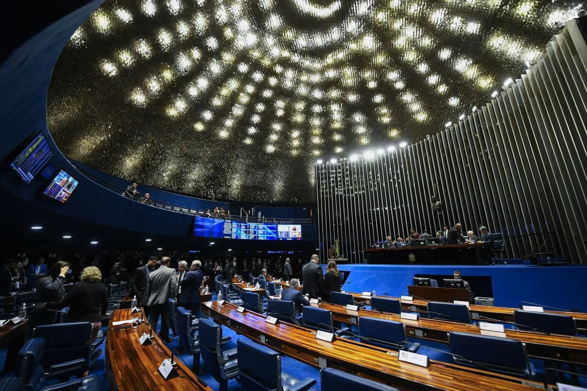 Senado aprova regulamentação da reforma tributária e Wagner celebra ‘marco histórico’ - 