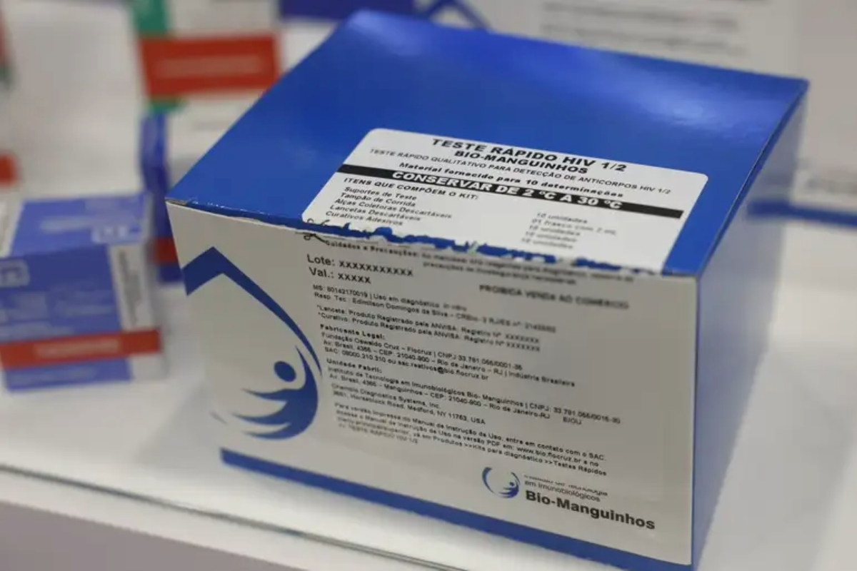 Sesab nega surto de HIV entre jovens e aponta queda nos casos na Bahia em 2025 - 