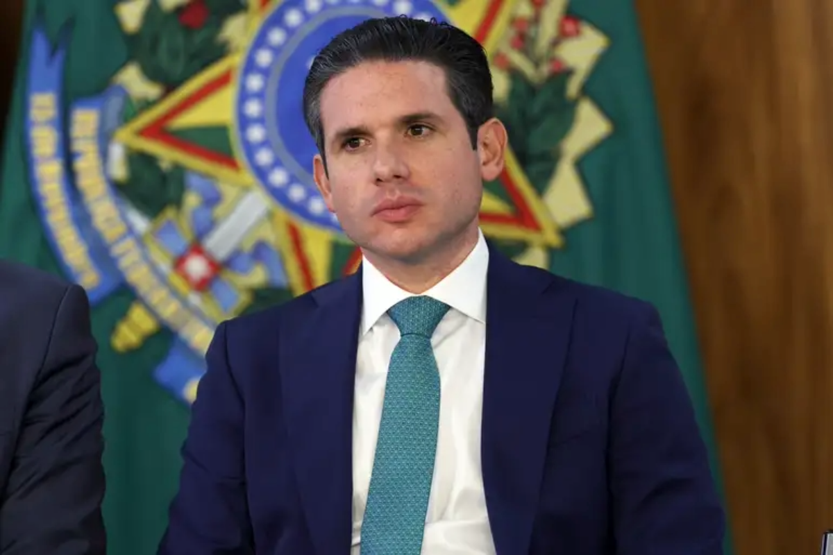 Motta critica mudança no rito de impeachment por Gilmar Mendes e diz que decisão amplia polarização e tensão entre Poderes - 