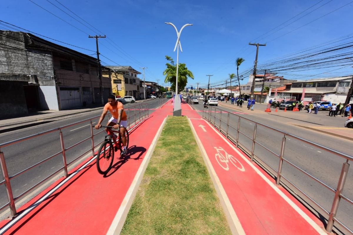 Prefeitura entrega primeira etapa da requalificação da avenida Dorival Caymmi em Salvador - 