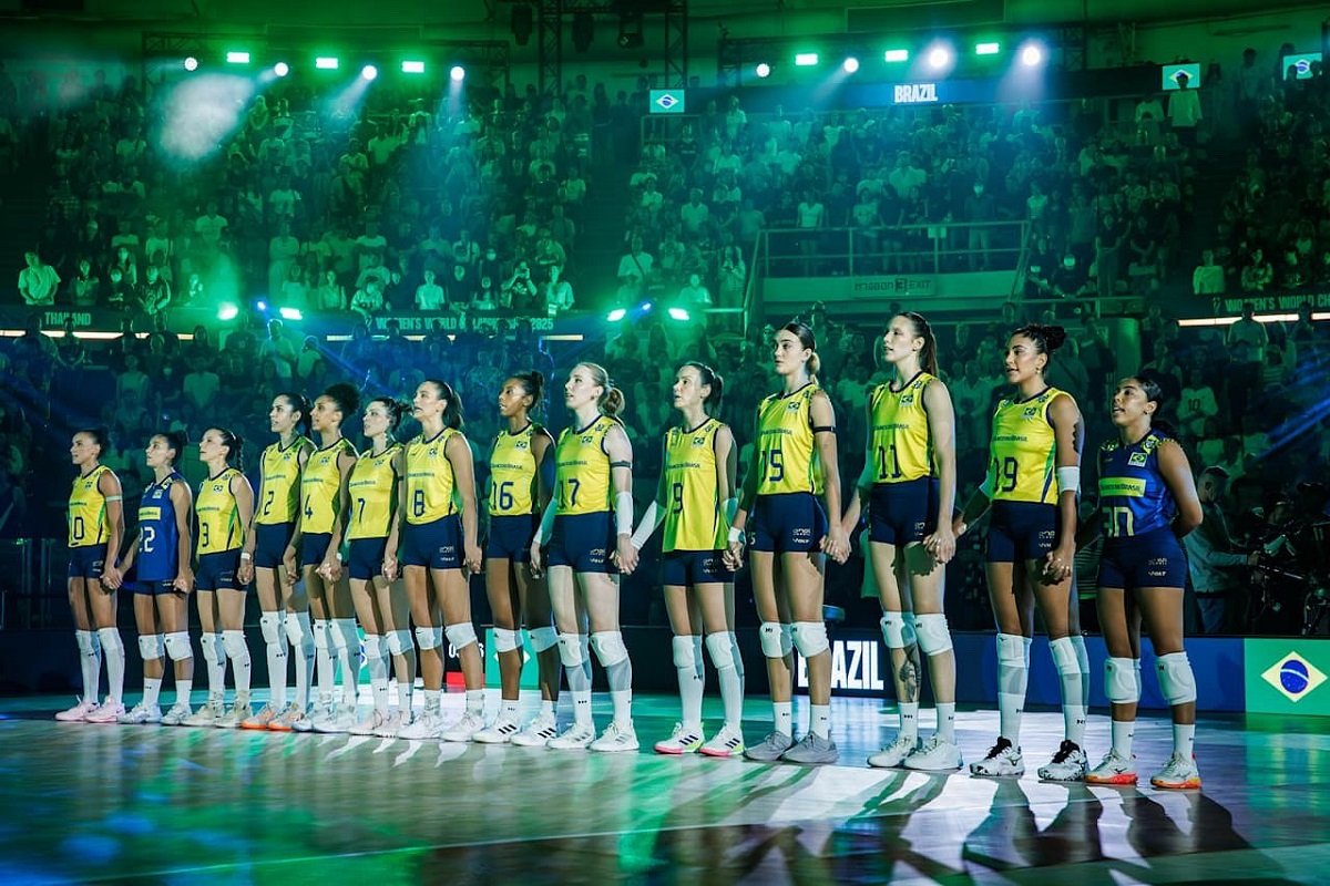 Brasil perde para Itália em jogo emocionante e adia sonho do título inédito no Mundial de Vôlei - 