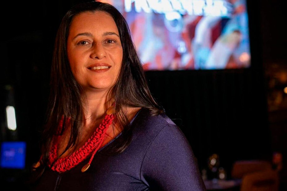 Jornalista baiana media seminário sobre mineração e mulheres em Nova York - 