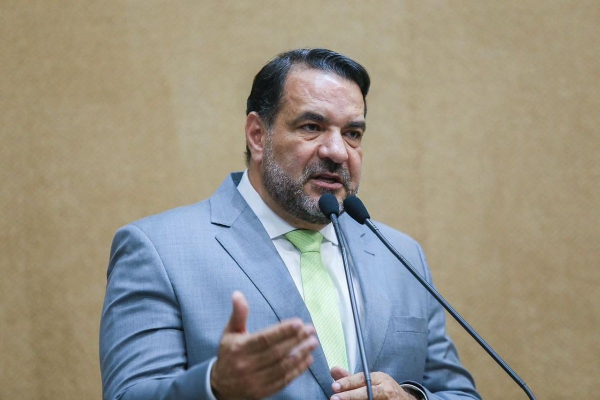 Oposição critica criação de secretaria da ponte Salvador-Itaparica, questiona gastos e cobra início das obras - 