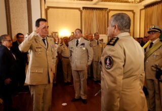 Troca de comandos e 304 promoções marcam nova fase da Polícia Militar da Bahia - 