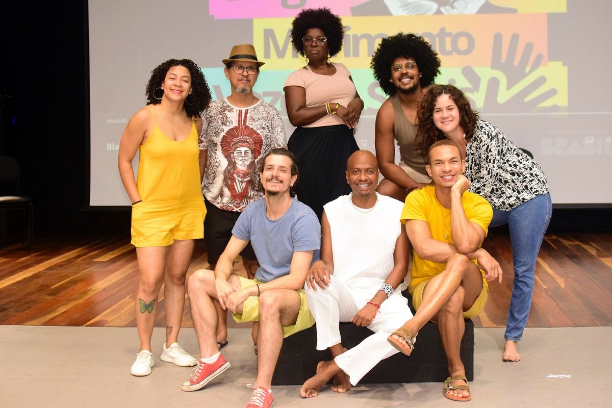 Projeto ‘Gregório em Movimento’ celebra cultura surda com poesia, música e dança em Salvador - 