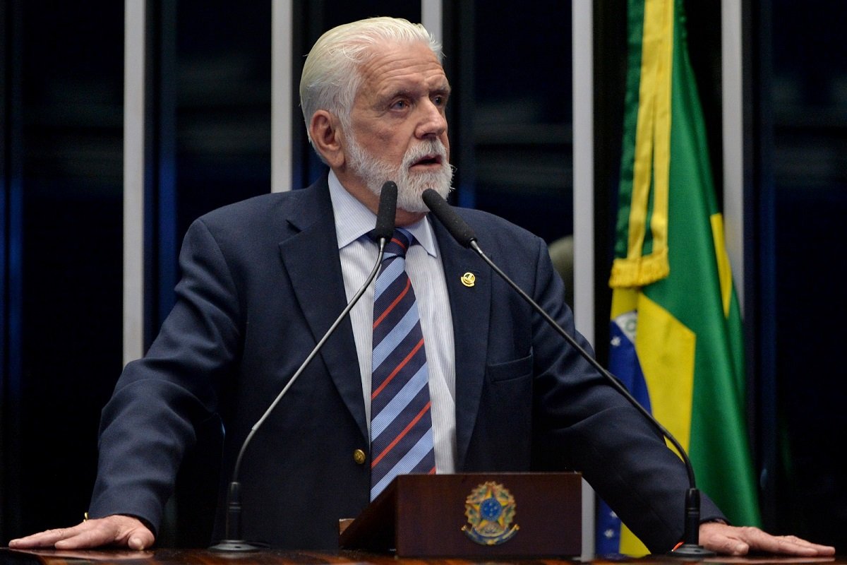 Lula deve escolher Jorge Messias para o STF, diz Jaques Wagner - 