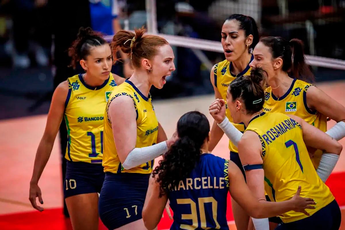 Brasil vence França e avança para semifinal do Mundial de Vôlei feminino - 
