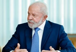 64% dos brasileiros apoiam Lula na defesa da soberania frente aos EUA, mostra Genial/Quaest - 