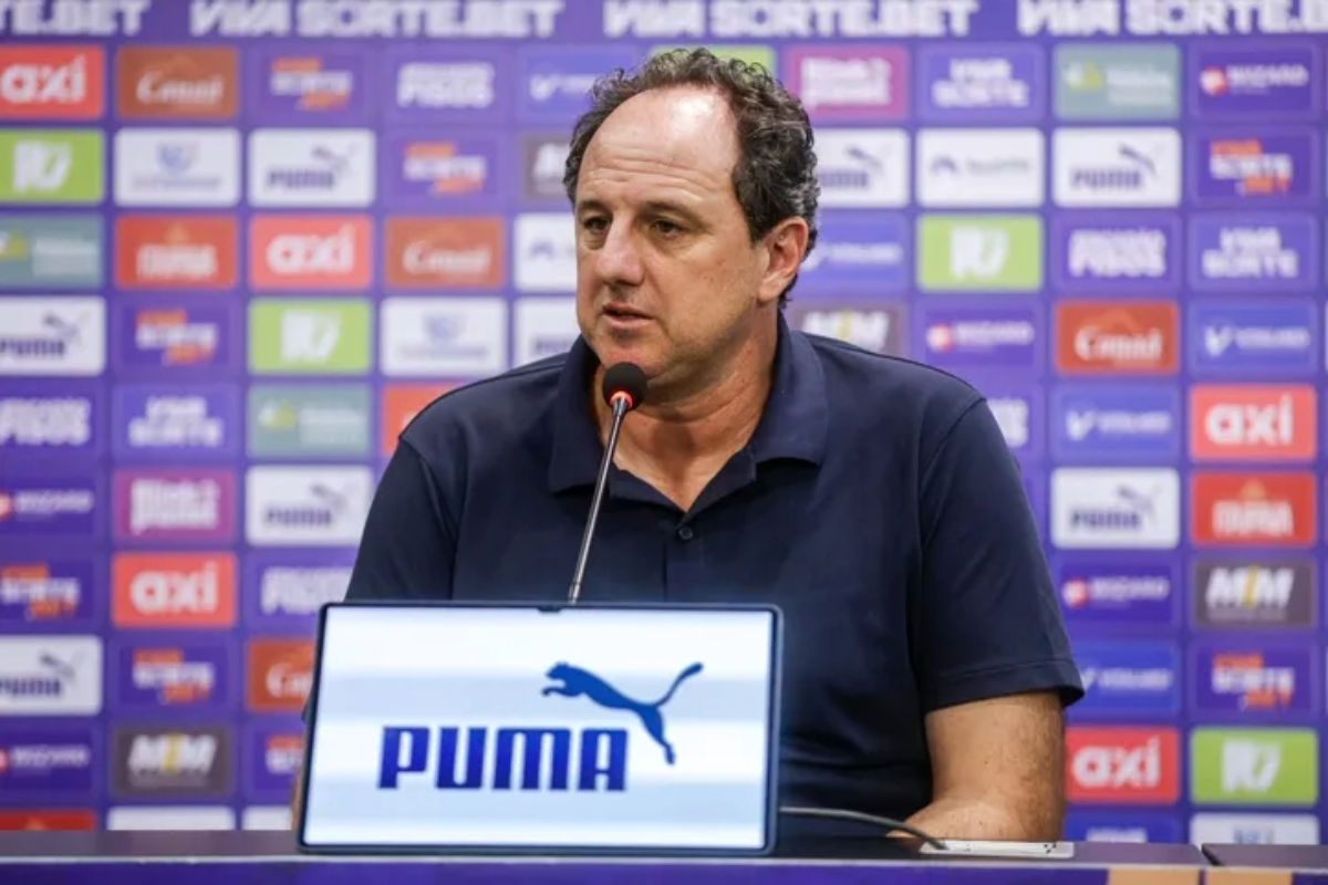 Triunfo do Bahia no Brasileirão: Rogério Ceni valoriza elenco e cutuca Palmeiras por polêmica do gramado - 