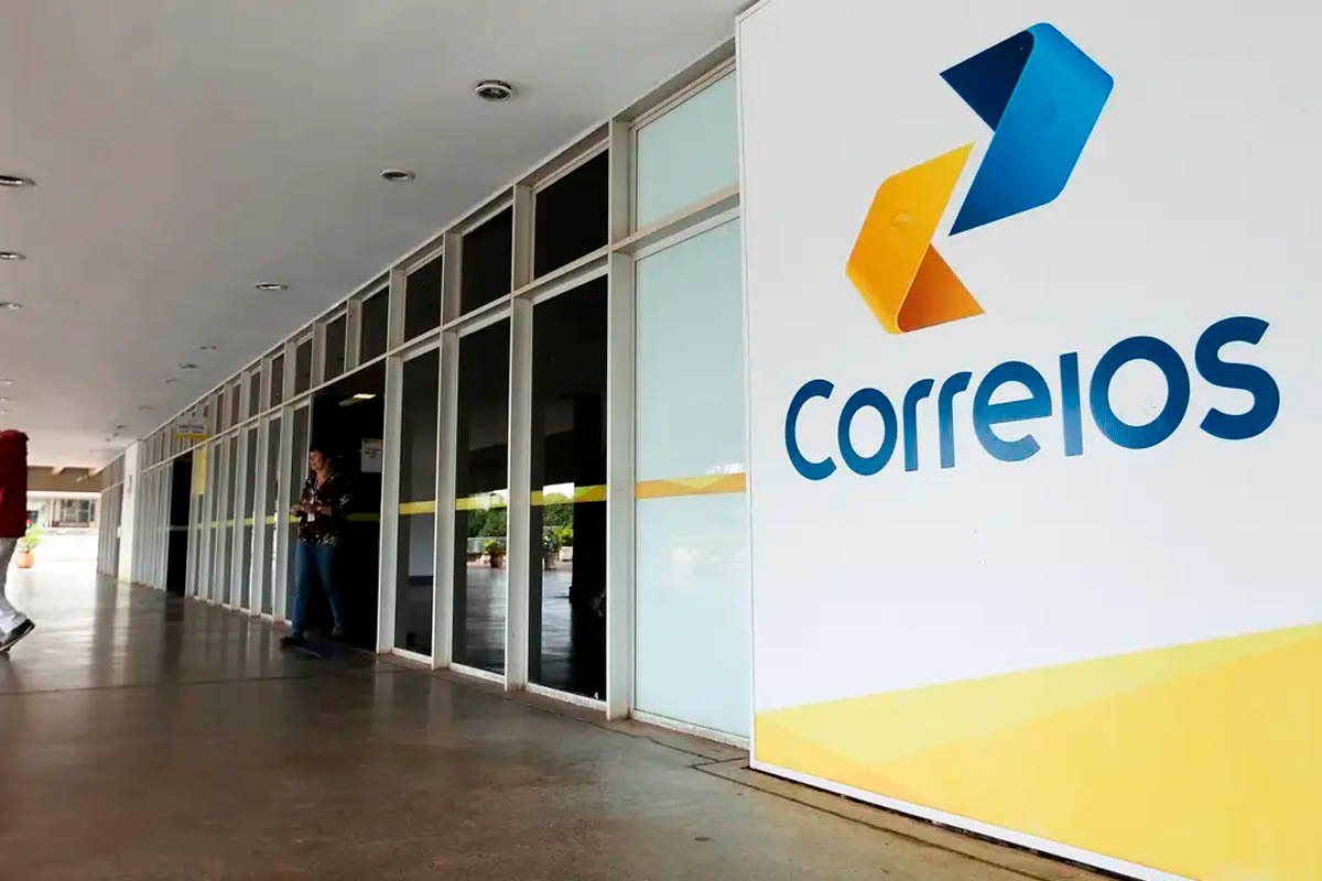 Correios acumulam 12 trimestres de prejuízo e têm déficit bilionário no governo Lula - 
