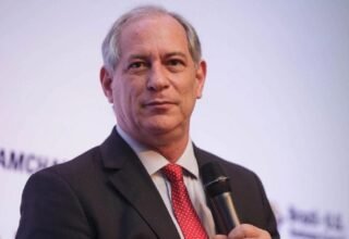 Ciro Gomes volta ao PSDB e deve disputar Governo do Ceará em 2026 - 
