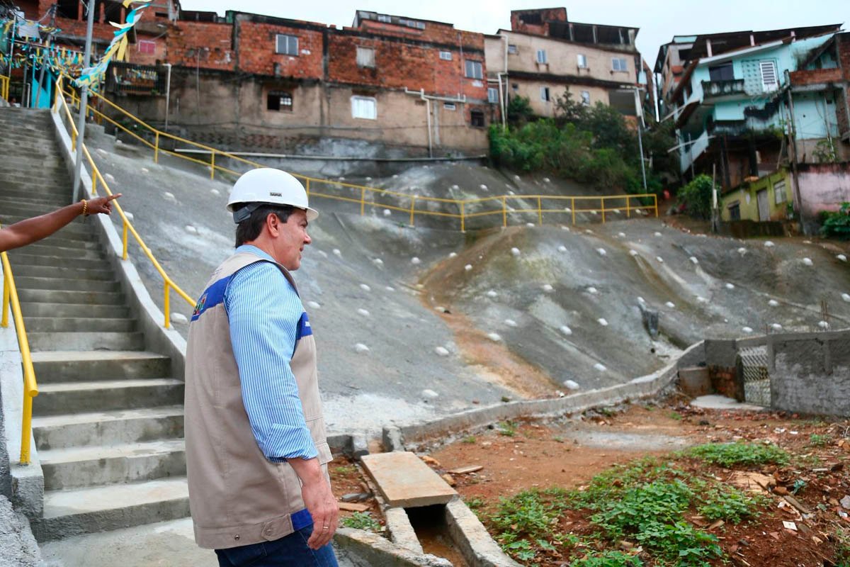 Governo da Bahia amplia ações do Novo PAC com 69 obras de encostas em Salvador e investimento recorde - 