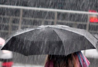 Chuvas intensas colocam mais de 400 cidades da Bahia em alerta; veja todas localidades sob risco - 