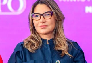 Líder do PL apresenta projeto para anular decreto que coloca gabinete de Lula a serviço de Janja - 