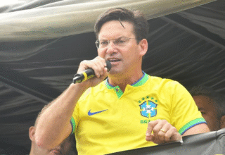 João Roma culpa governo Jerônimo por mortes em conflito agrário e fala em ‘tragédia anunciada’ no Extremo-sul da Bahia - 