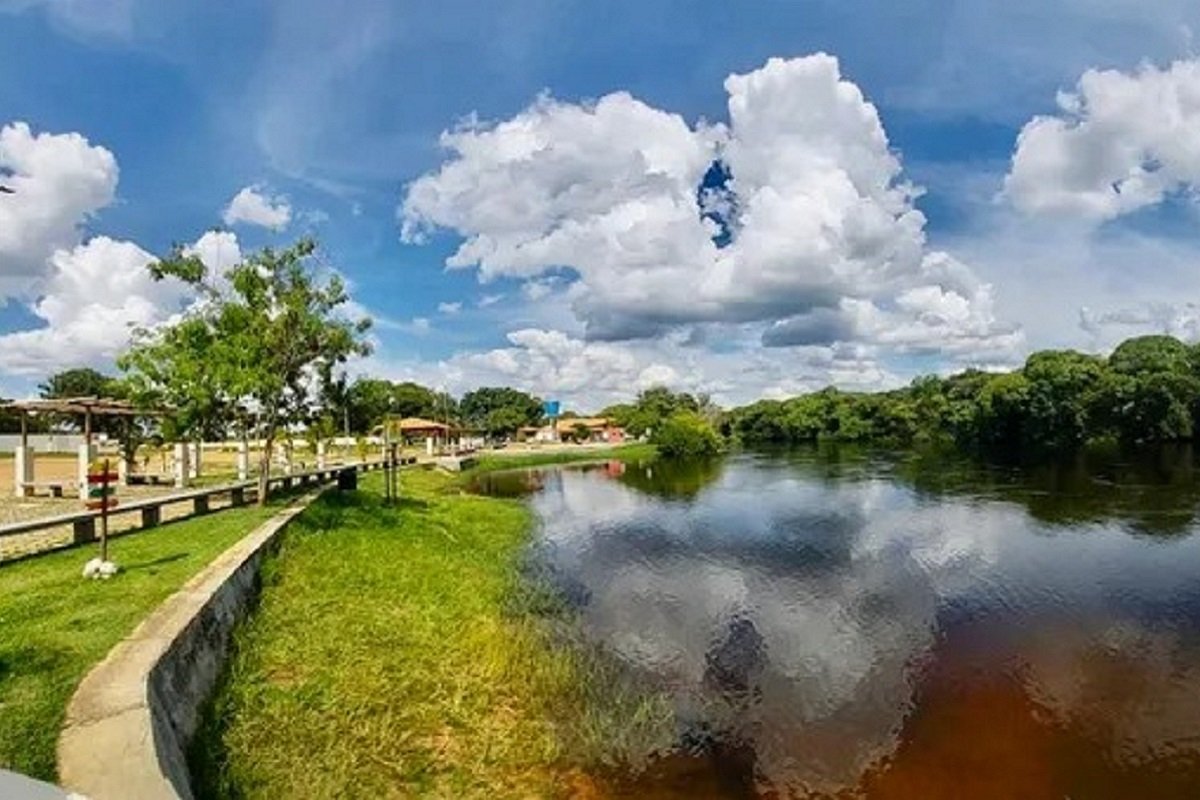 Mais de 70 cidades da Bahia estão em alerta por baixa umidade, aponta Inmet - 