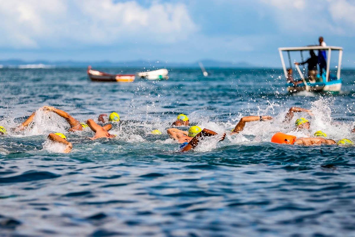 Travessia Mar Grande–Salvador celebra 70 anos com recorde de atletas e retorno de Ana Marcela Cunha - 
