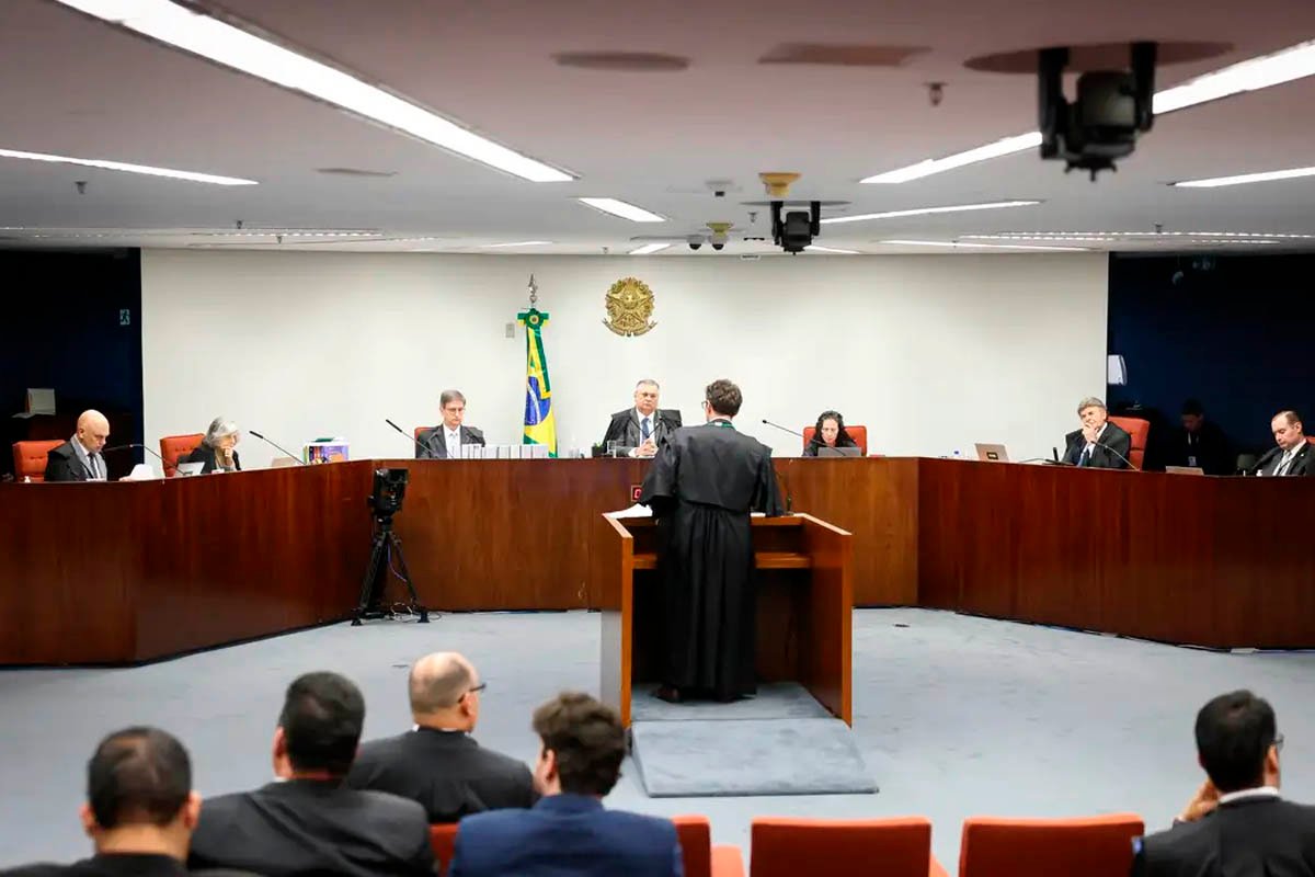 PGR pede condenação de todos os réus do núcleo de desinformação do trama golpista no STF - 