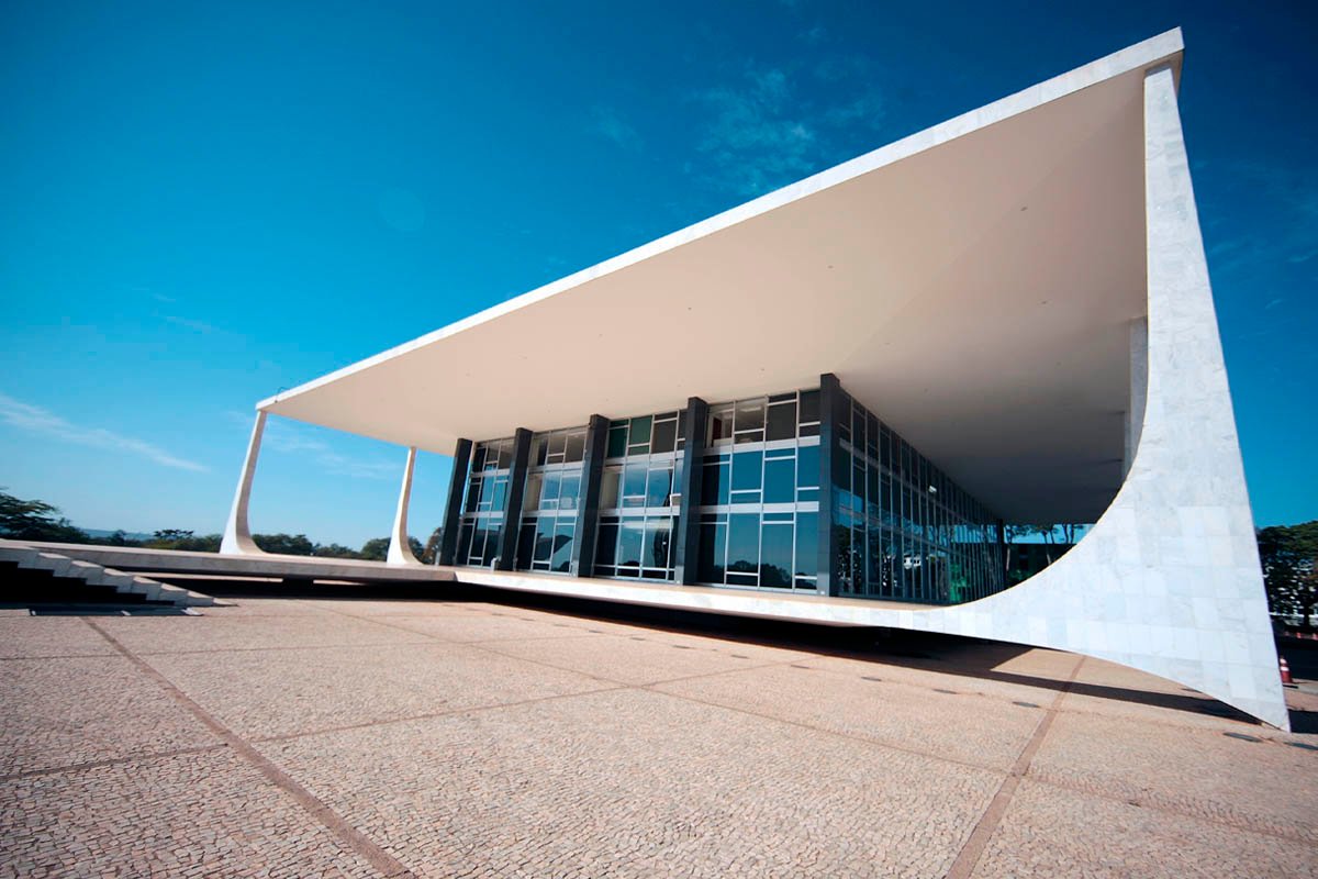 STF forma maioria para derrubar liminar sobre atuação de enfermeiros em aborto legal - 