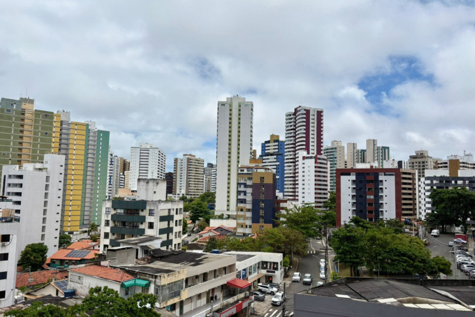 Previsão indica calor, nuvens e chance de chuva no feriadão da Conceição da Praia em Salvador e interior - 