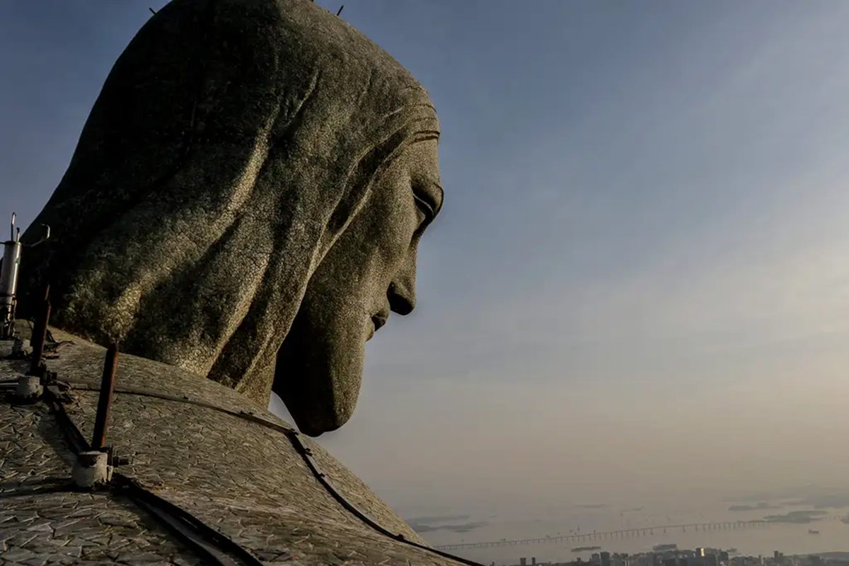 Missa no Cristo Redentor celebra 94 anos do santuário e emociona fiéis no Rio - 