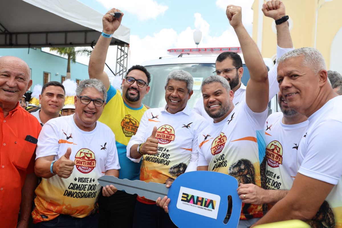 Governador celebra 101 anos de Santa Inês com obras, moradias e investimentos de R$ 11 milhões - 