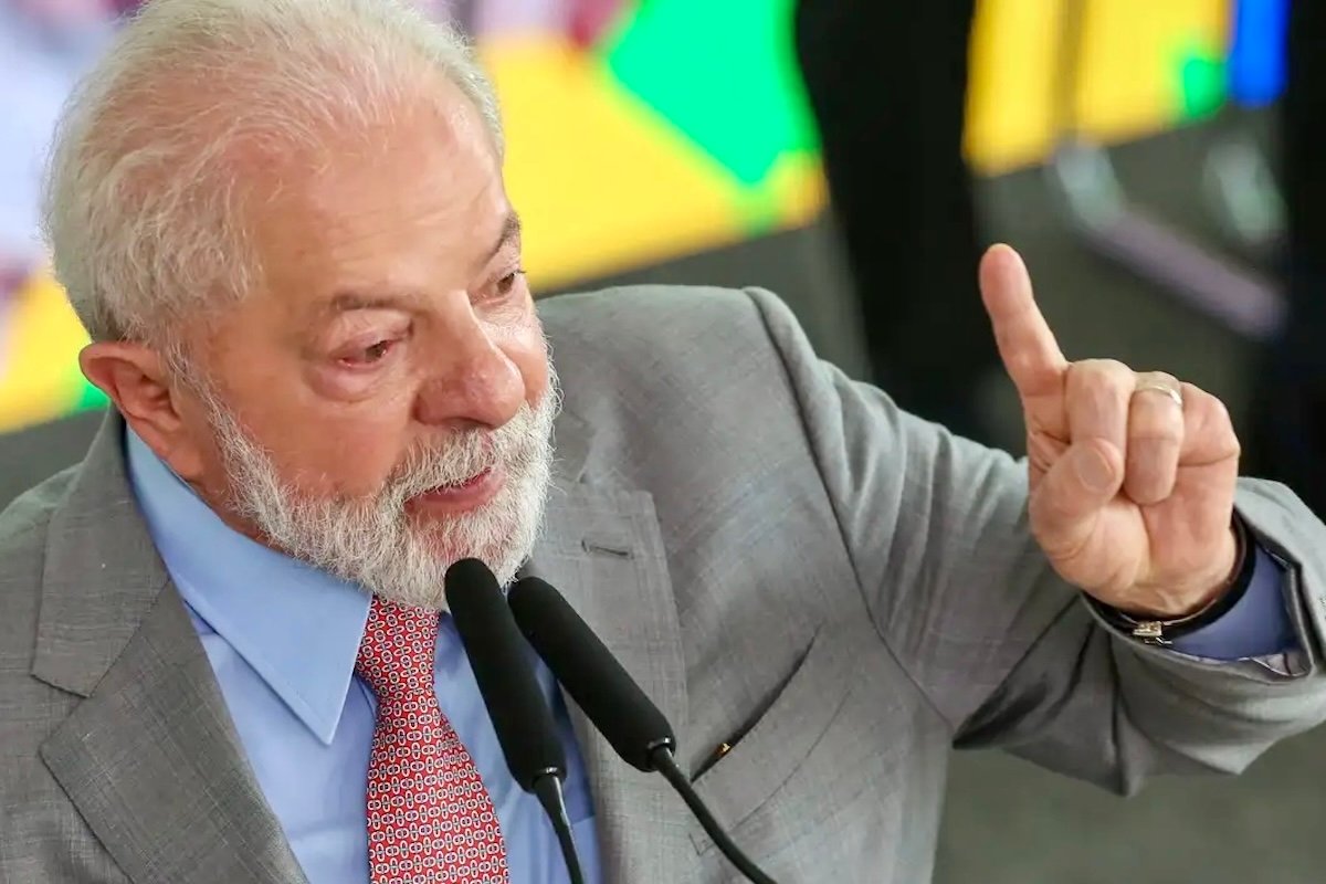 Avaliação do governo Lula cai para 30% de ótimo ou bom enquanto reprovação sobe a 40%, mostra Ipsos-Ipec - 