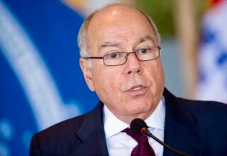 Telefonema entre Mauro Vieira e Marco Rubio reabre diálogo entre Brasil e EUA após tensão comercial - 