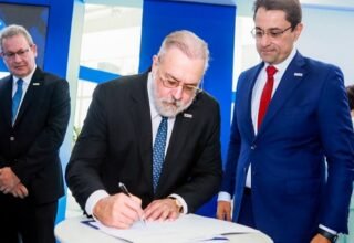 Augusto Aras se filia à Conamp e se torna o primeiro ex-PGR a integrar quadro da entidade - 