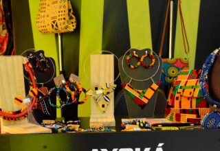 Novembro Negro impulsiona a economia criativa negra em Salvador, mas evidencia dificuldades que duram todo o ano - 