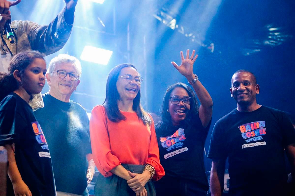 Bahia Gospel Festival reúne multidão e marca reaproximação da gestão municipal com evangélicos em Camaçari - 