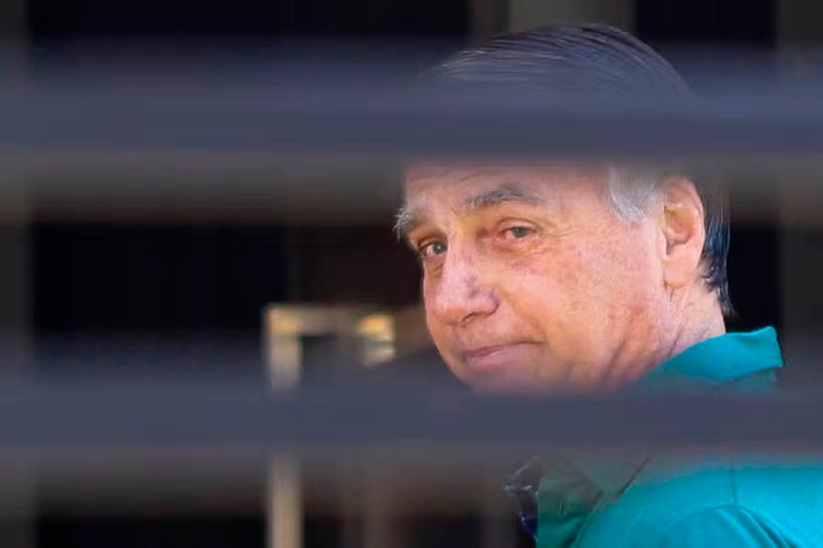 Paranoia, violação da tornozeleira, fuga e mais: confira o que Bolsonaro disse na audiência de custódia - 