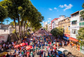 Caminhada Nacional do Samba reúne blocos históricos do Carnaval no Campo Grande neste domingo - 