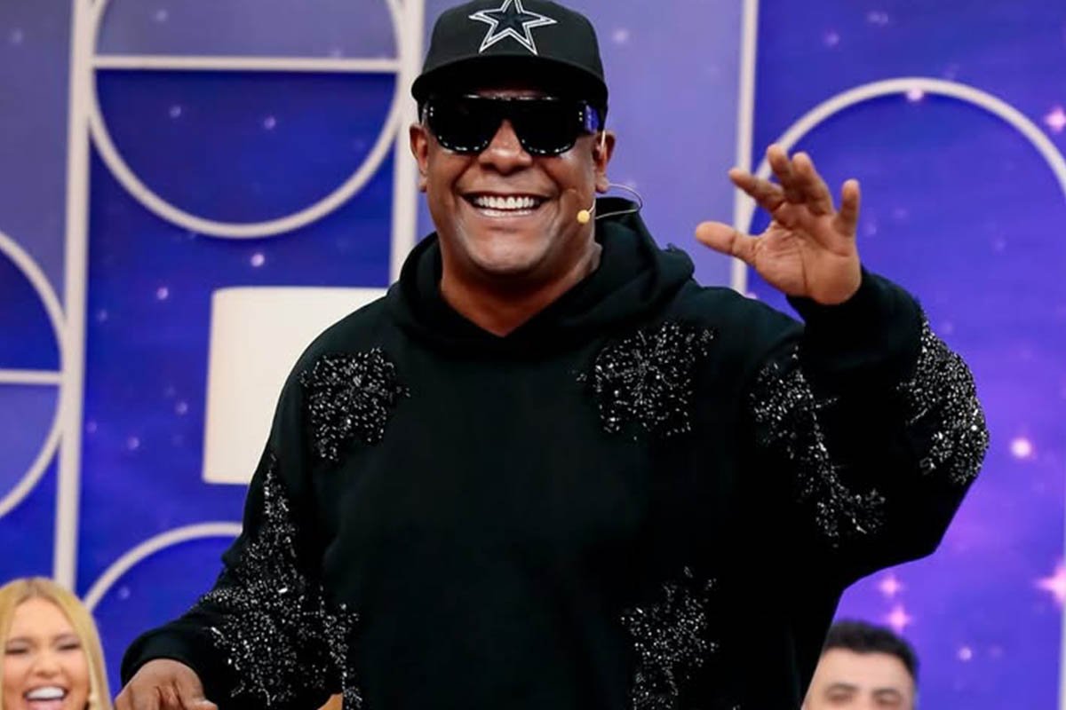 Márcio Victor é levado às pressas para hospital em Salvador após sentir dores no peito - 