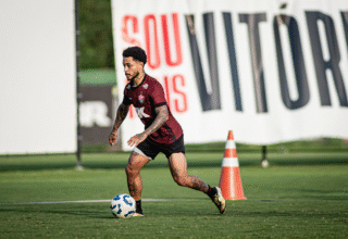 Vitória inicia preparação para enfrentar o Mirassol em duelo decisivo no Barradão neste sábado - 