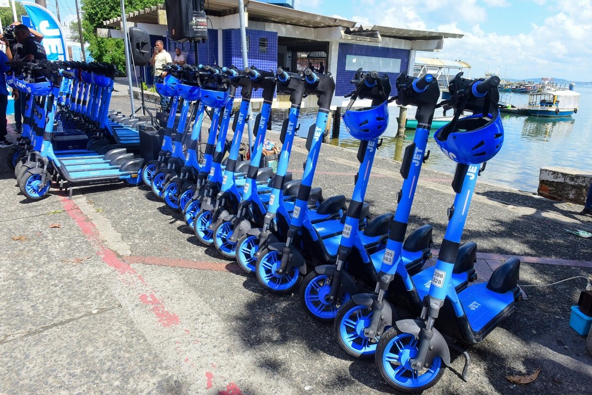 Salvador amplia serviço de patinetes elétricos para a Cidade Baixa e anuncia novas regras de segurança; confira - 