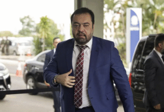 Comandante contradiz Cláudio Castro e nega planejamento do ‘Muro do Bope’ durante megaoperação no Rio - 