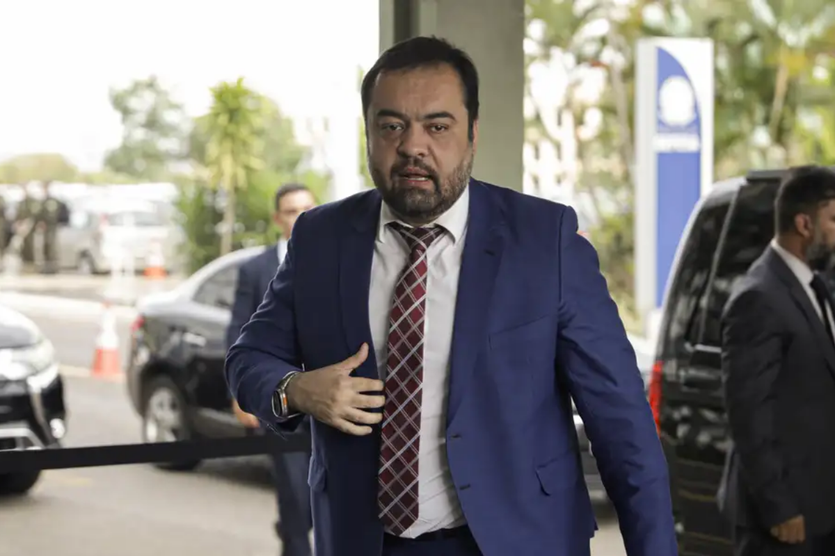 Comandante contradiz Cláudio Castro e nega planejamento do ‘Muro do Bope’ durante megaoperação no Rio - 