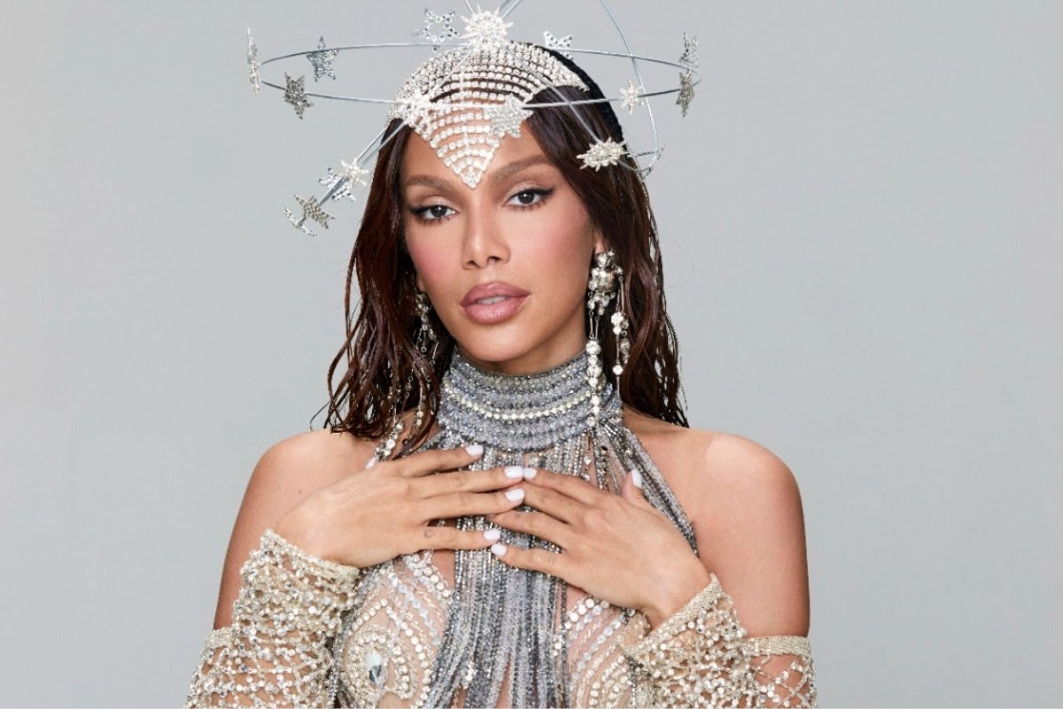 Anitta divulga novas datas de ensaio e mantém Salvador fora; ausência gera críticas nas redes - 