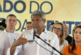 Operação Verão reforça policiamento com 11 mil agentes em Salvador e 110 municípios até abril - 