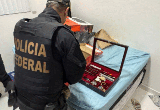 Polícia Federal deflagra operação contra quadrilha de fraudes bancárias e lavagem de dinheiro na Bahia - 