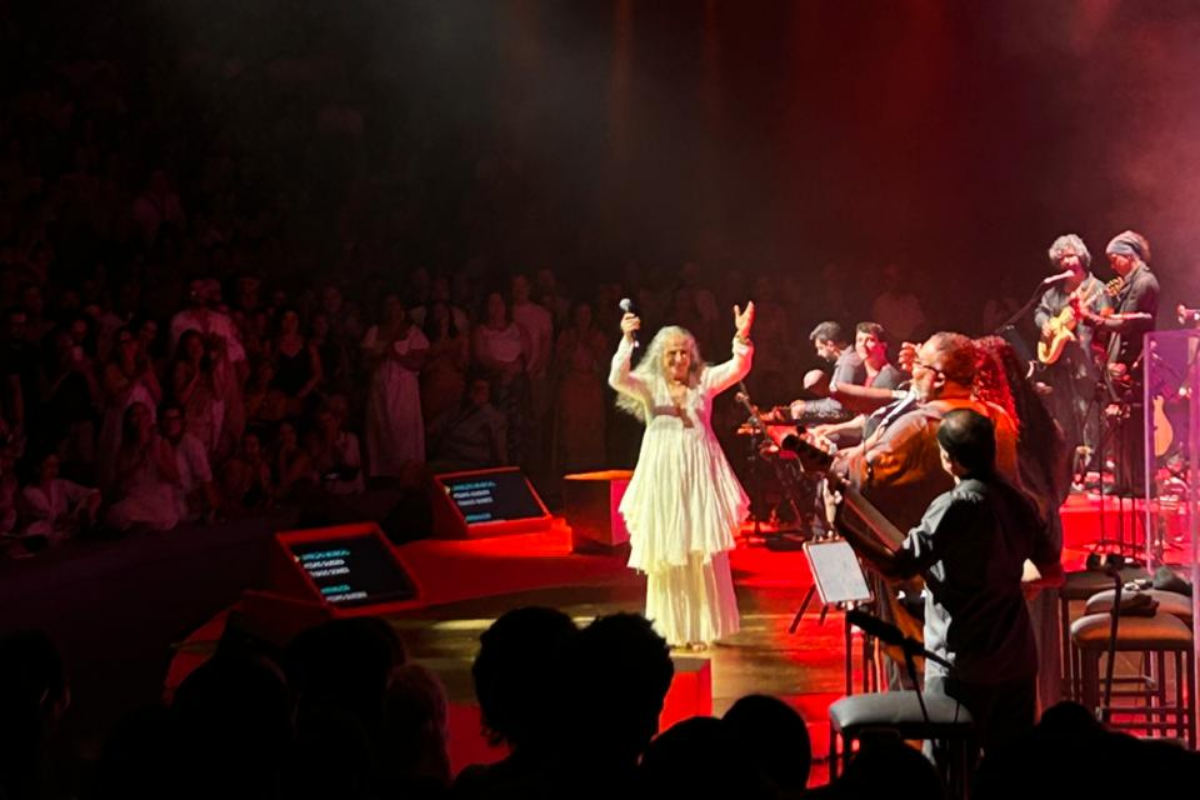 Bethânia emociona Salvador em show memorável que celebrou 60 anos de carreira; confira melhores momentos - 