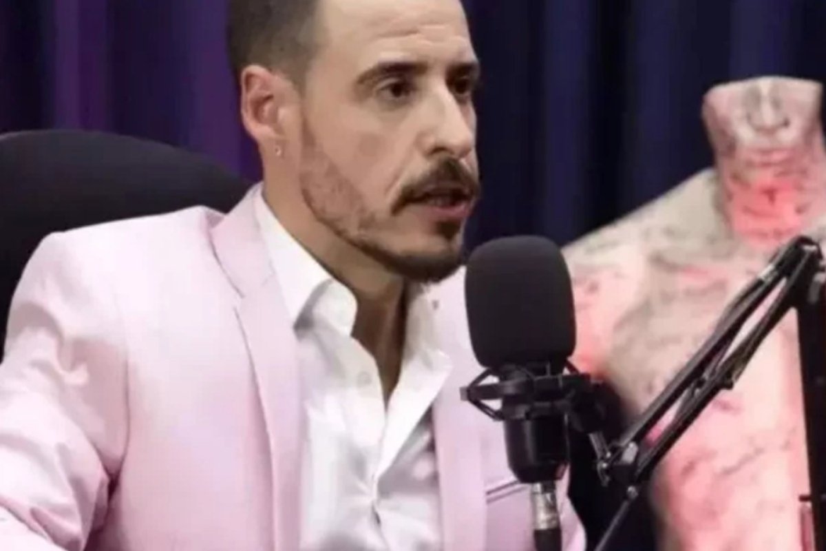 Influenciador ‘Calvo do Campari’ é preso por agressão à namorada e liberado após audiência - 