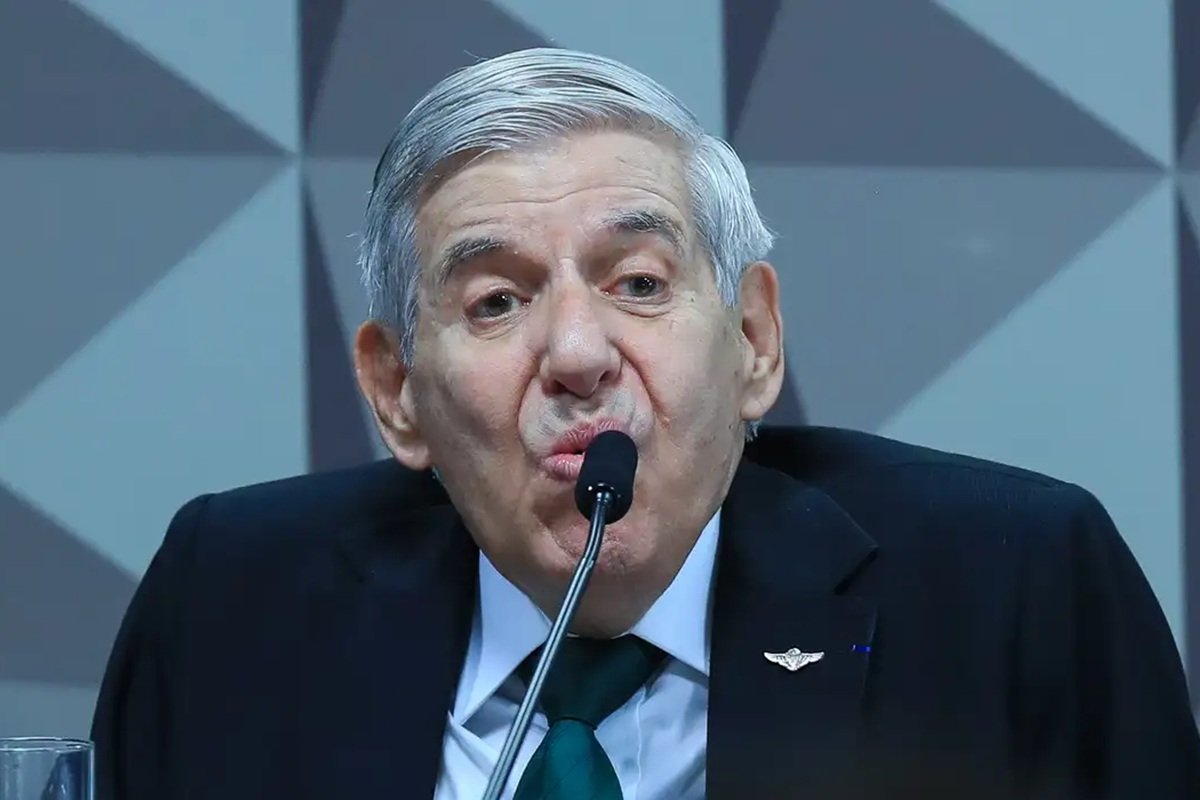 Perícia médica de Augusto Heleno será realizada nesta sexta e deve orientar decisão do STF sobre prisão domiciliar - 