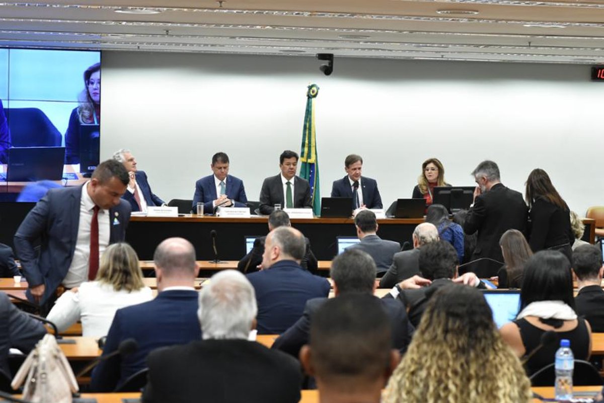 Tarcísio chama PEC da Segurança Pública de ‘afronta’ e diz que texto ‘fere de morte’ autonomia dos Estados - 